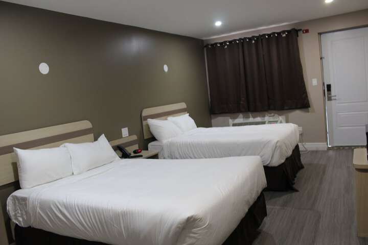 Room 15 of 42