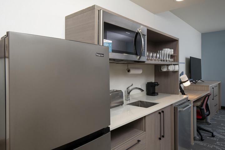 Home2 Suites by Hilton Montgomery Downtown