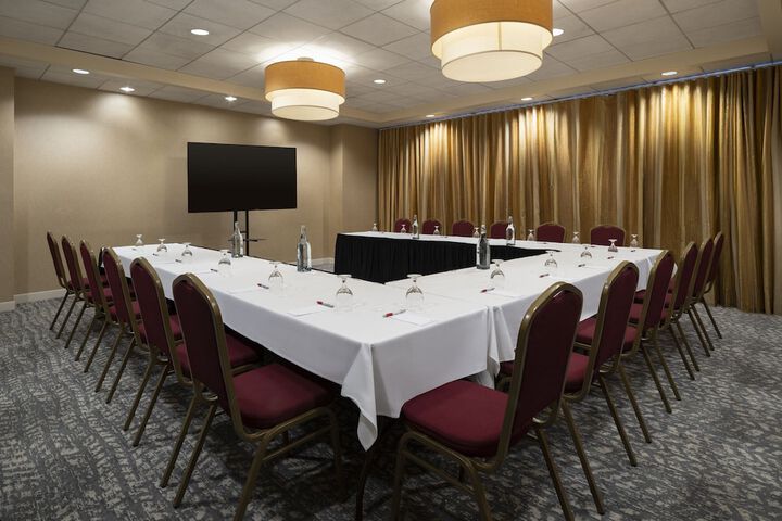 Bakersfield Marriott at the Convention Center