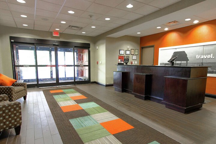 Hampton Inn & Suites by Hilton Flowery Branch Lake Lanier