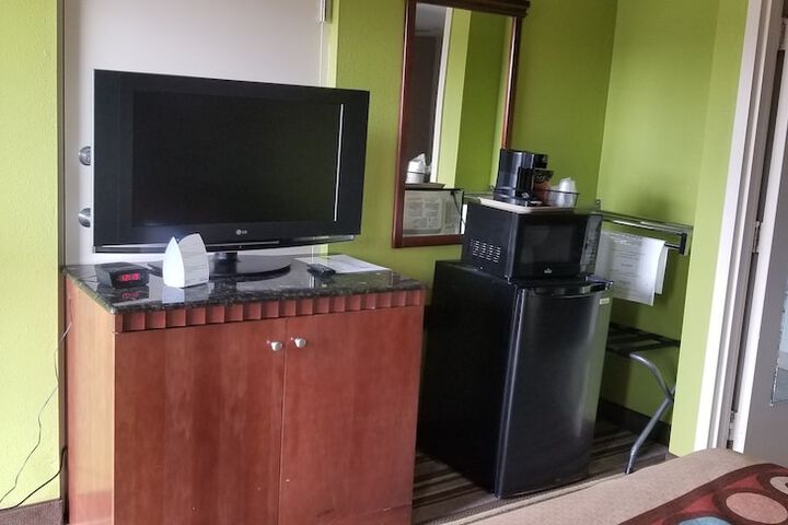Room 15 of 20