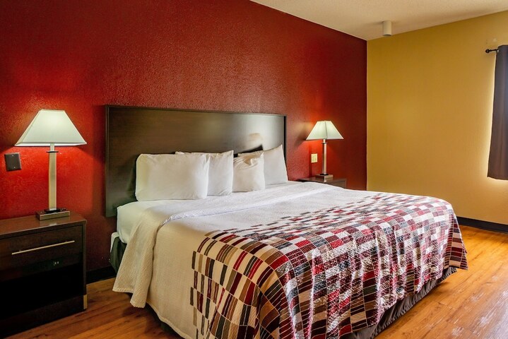 Room 29 of 42