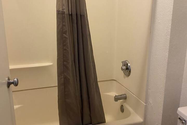 Room 15 of 29