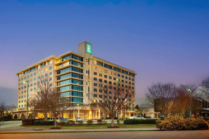 Embassy Suites by Hilton Hampton Convention Center