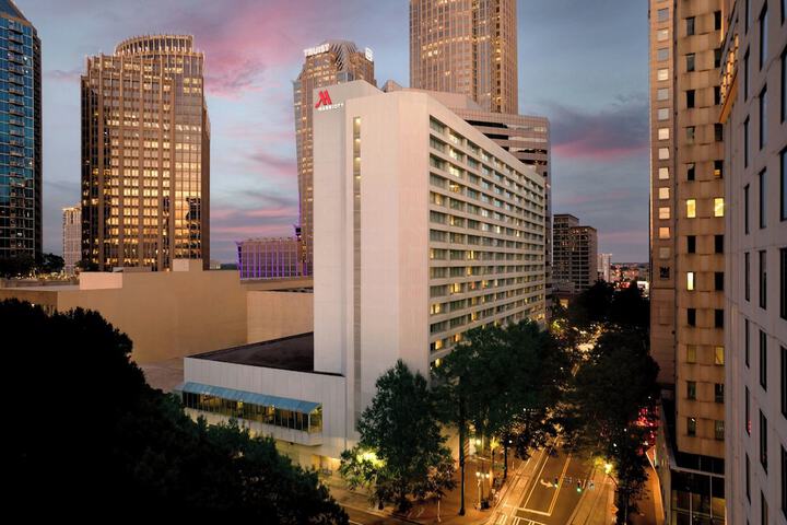 Hotel 2 of 89