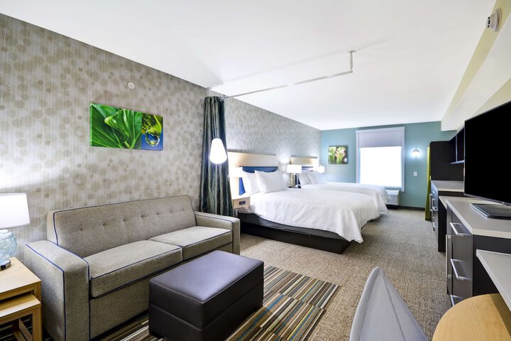 Room 15 of 25