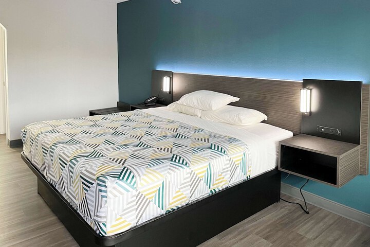 Studio 6 Suites - Lafayette IN