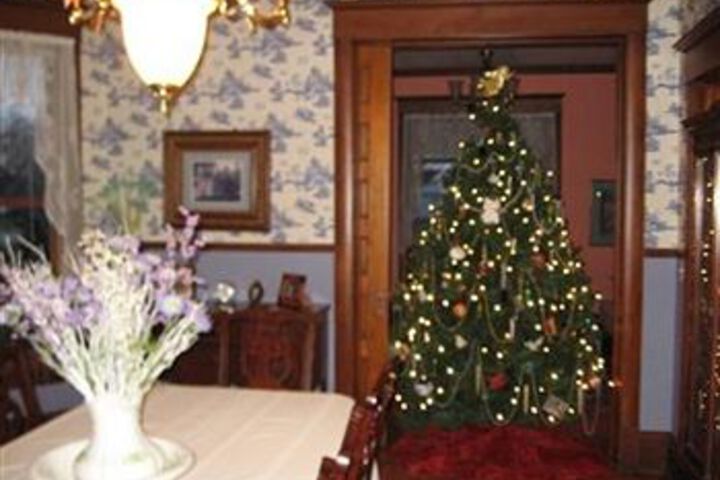 Covington Manor
