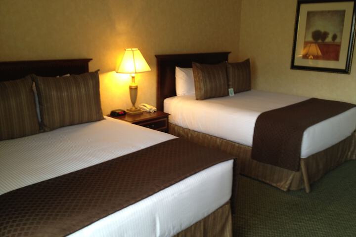 Room 5 of 20