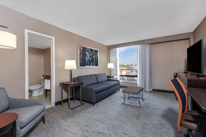 Room 19 of 47