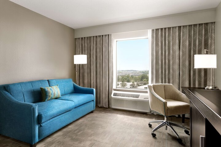 Room 21 of 35