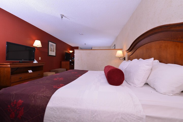 Best Western Plus Rama Inn