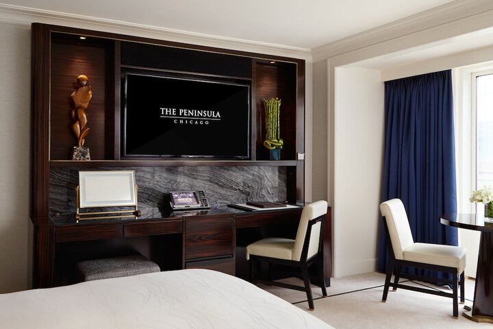 Room 28 of 66
