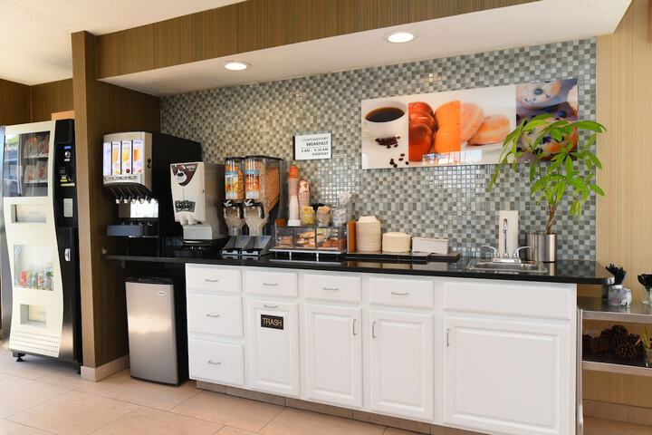 Breakfast/Coffee Service 11 of 11