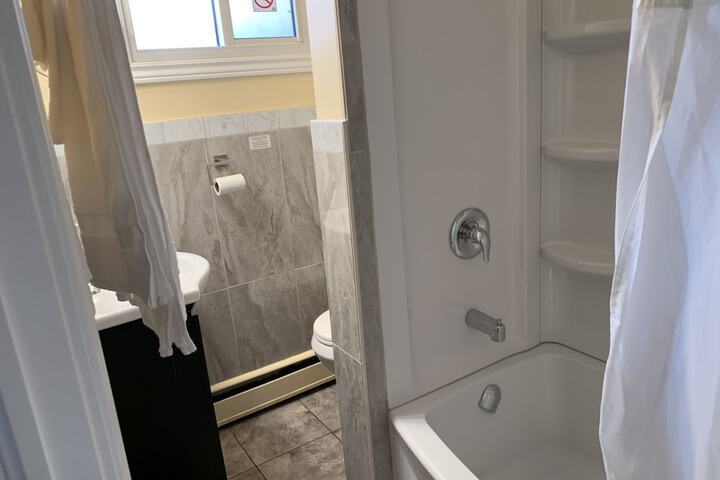Room 53 of 85