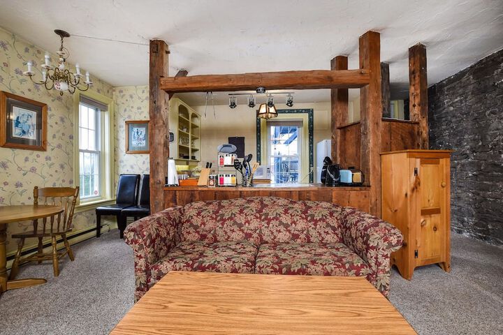 The Noble Suites