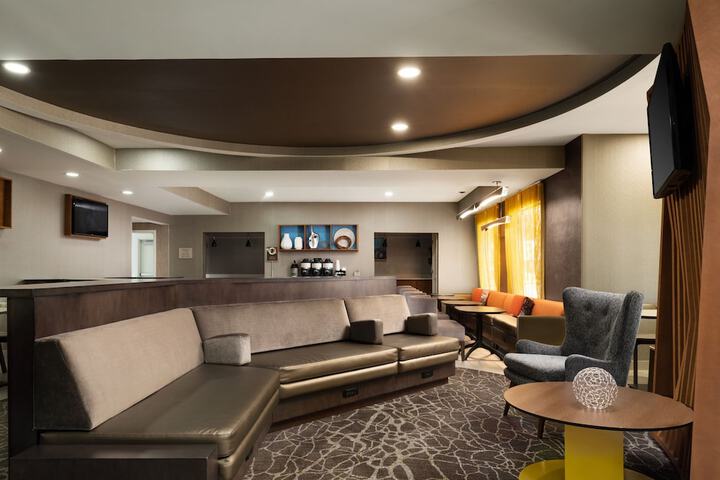 Hotel Interior 7 of 24