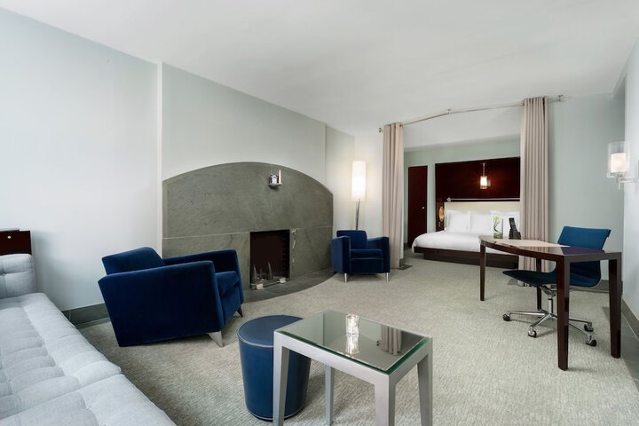 Room 11 of 26