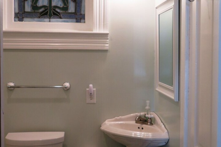 Room 44 of 72