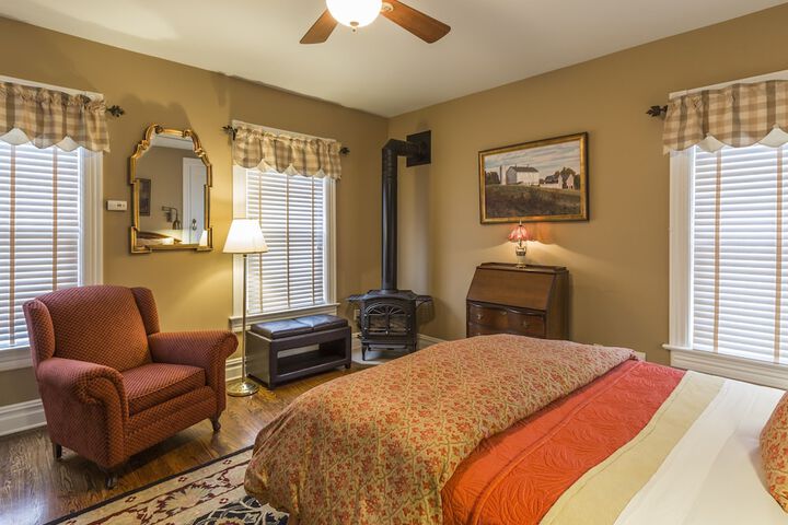 Room 18 of 30