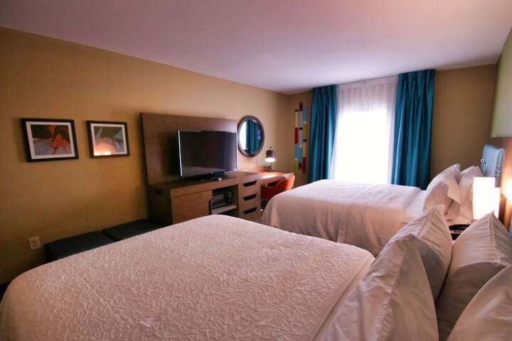 Room 10 of 51