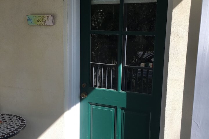 Room 75 of 169