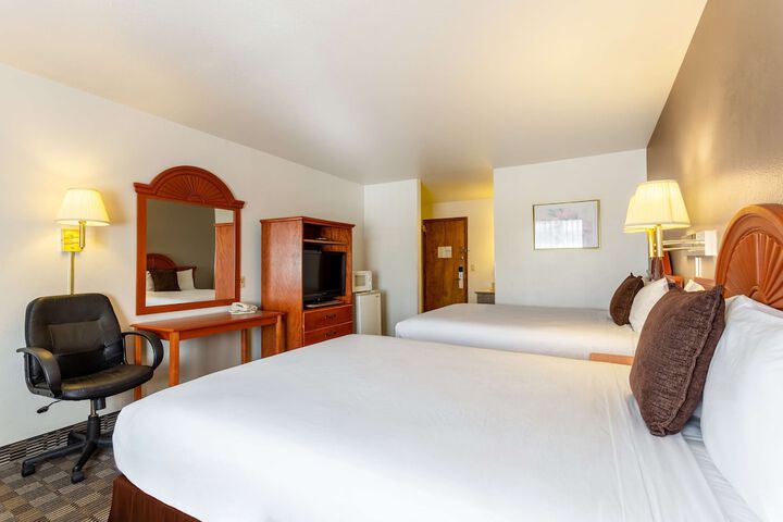 Room 15 of 22