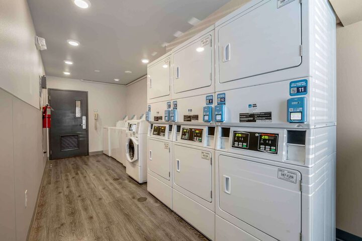 Extended Stay America Select Suites - Orlando - East