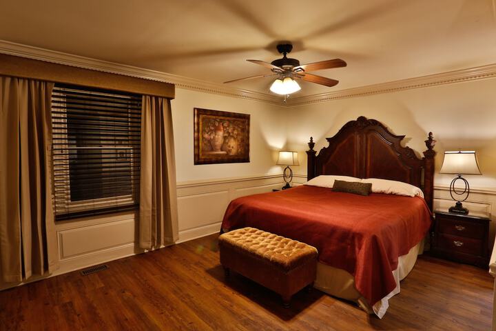 Room 65 of 106