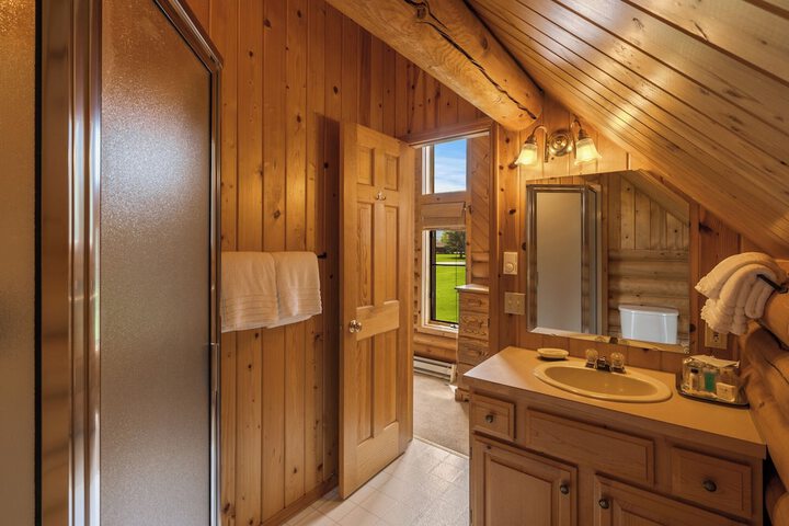 El Western Cabins & Lodges