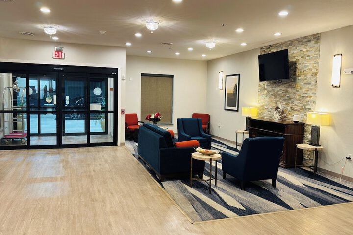 Comfort Suites Plymouth near US-30