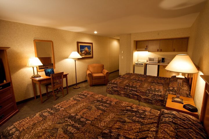 Cousins Country Inn