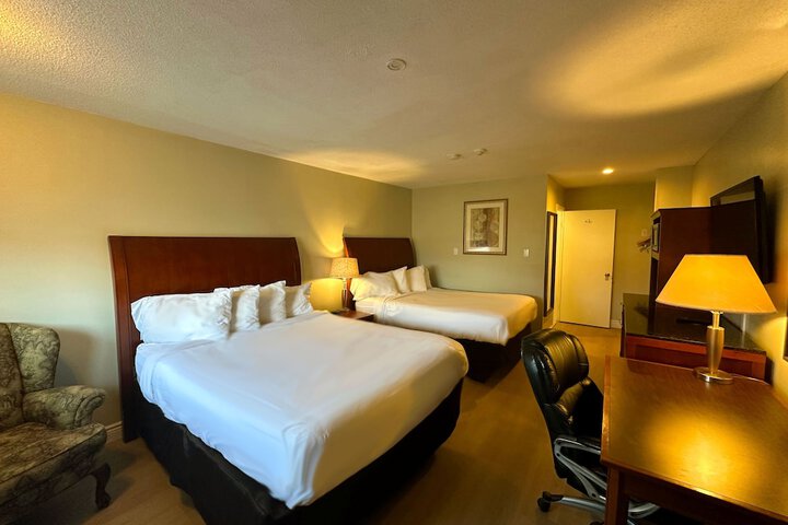 Room 43 of 87