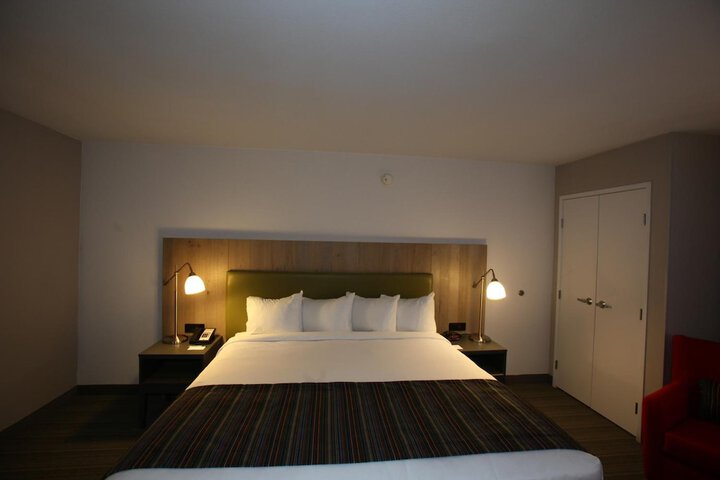 Room 19 of 43