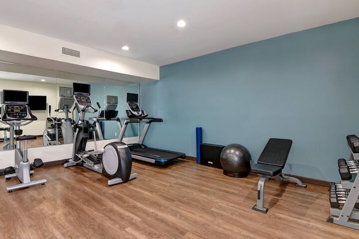 Holiday Inn Express Hotel & Suites Anderson-I-85 by IHG