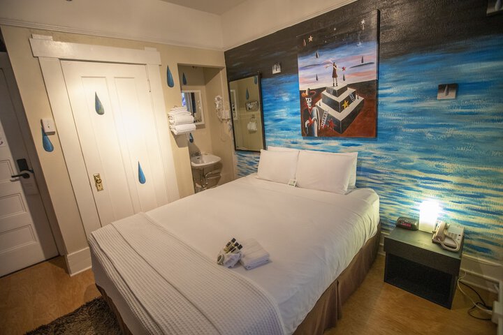 Room 58 of 89