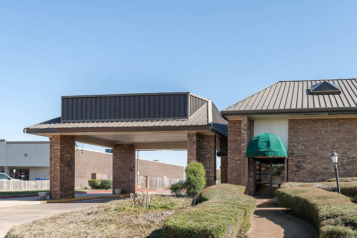 RODEWAY INN