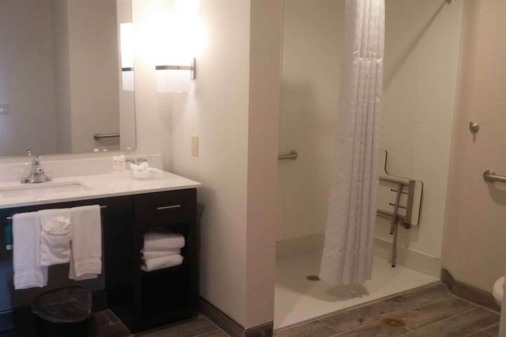 Homewood Suites by Hilton Philadelphia Plymouth Meeting