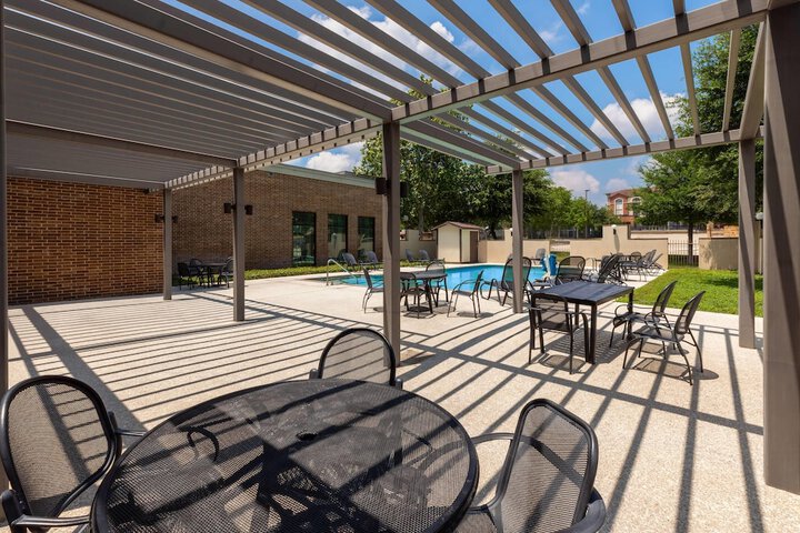 Heritage Inn & Suites San Antonio Airport Trademark Wyndham