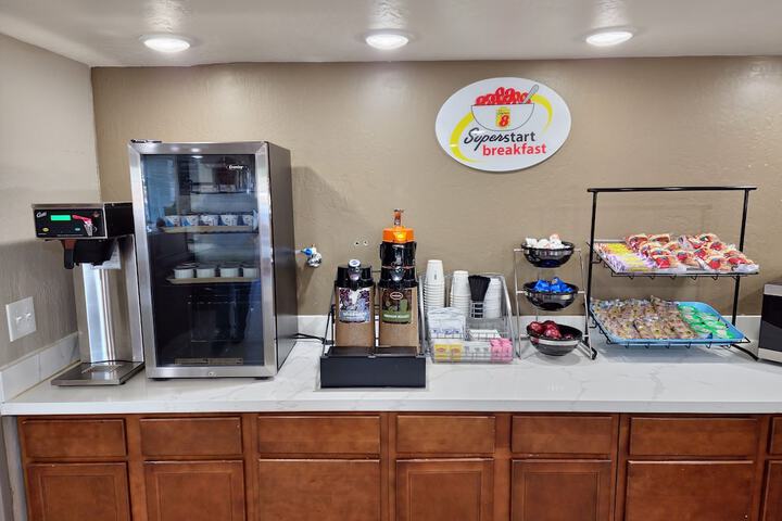 Breakfast/Coffee Service 59 of 65