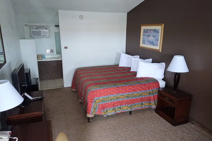First Interstate Inn