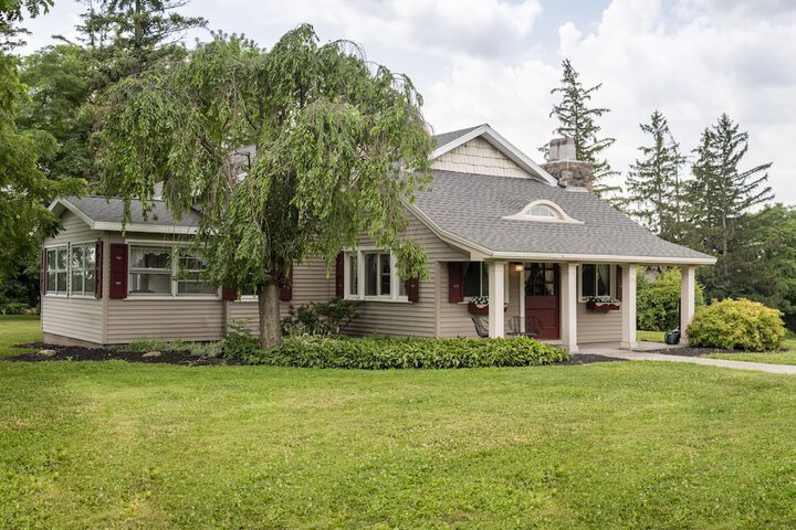 White Springs Manor a Belhurst Property