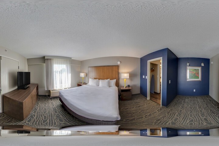 Comfort Inn & Suites Tipp City Dayton North I-75
