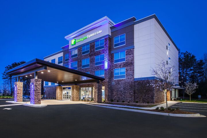 Hotel 2 of 27