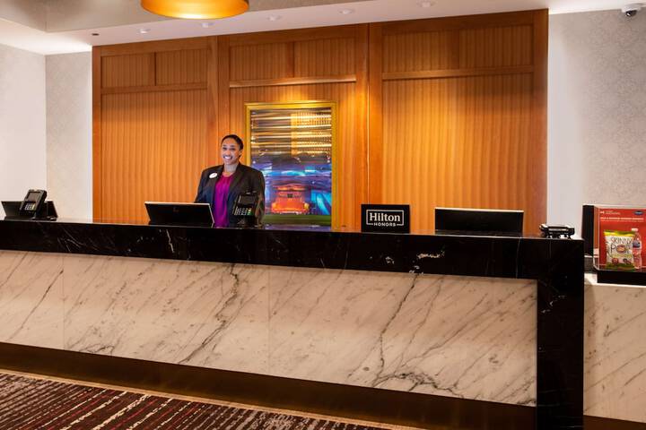 Hotel Interior 10 of 38