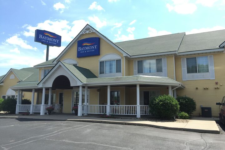 Baymont by Wyndham Albany MN