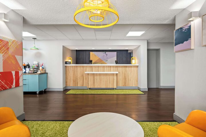 Spark by Hilton Stevensville
