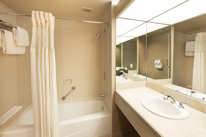 Room 12 of 61