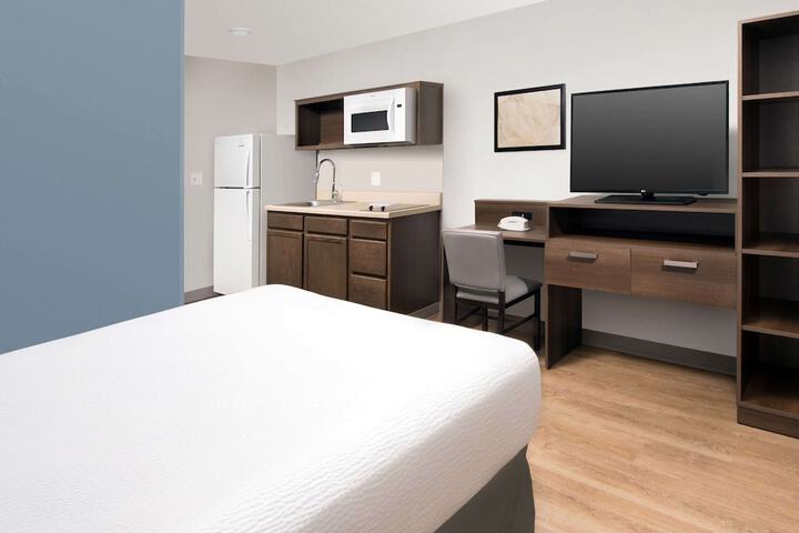 Room 14 of 24