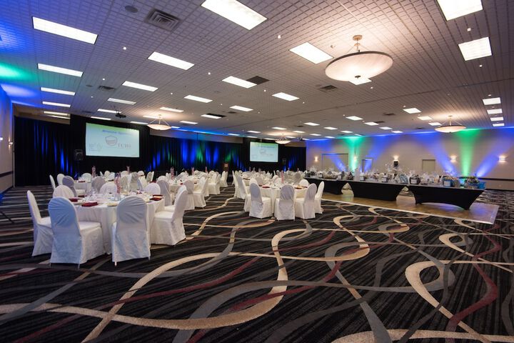 Ballroom/Hall 47 of 50